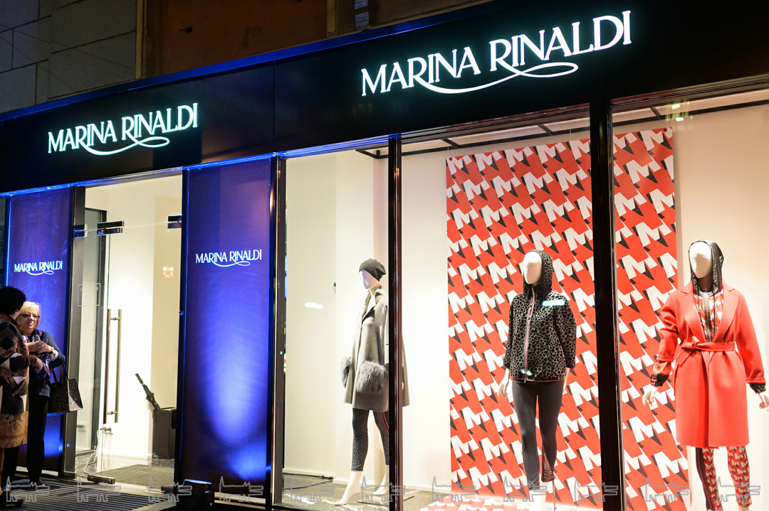 emporio armani pavilion