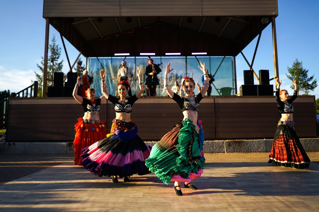 Что такое tribal dance. Смотреть фото Что такое tribal dance. Смотреть картинку Что такое tribal dance. Картинка про Что такое tribal dance. Фото Что такое tribal dance