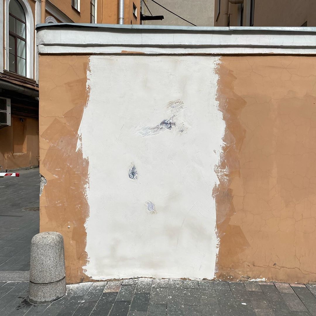 фото бродского на балконе дома мурузи