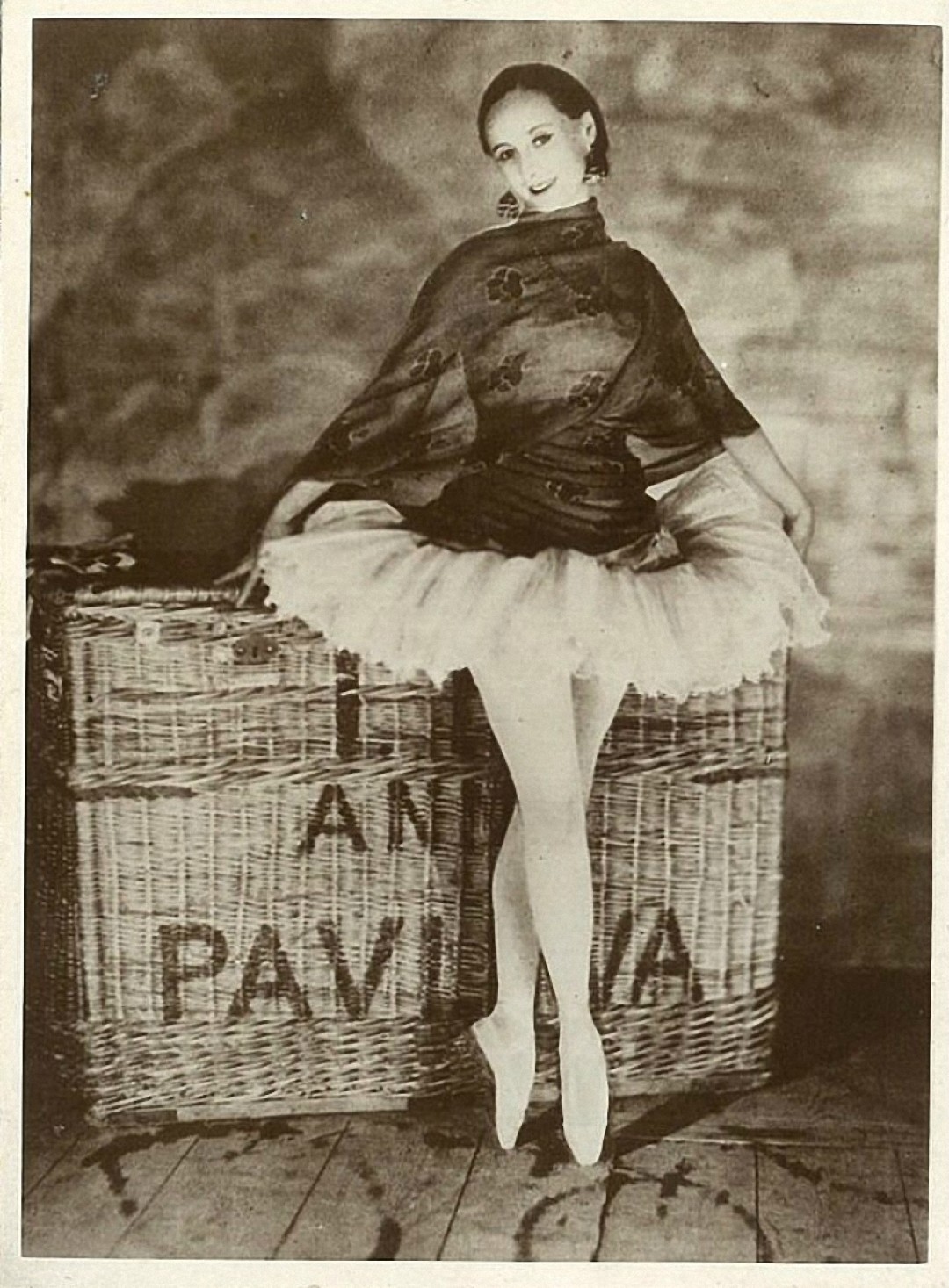 вокзал в павловске история. normal. вокзал в павловске история фото. вокзал в павловске история-normal. картинка вокзал в павловске история. картинка normal. Павловский музыкальный вокзал был открыт для публики 23 мая 1838 года. Он стал конечной станцией Царскосельской железной дороги — первой в Российской империи и шестой в мире. вокзал в павловске история. normal. вокзал в павловске история фото. вокзал в павловске история-normal. картинка вокзал в павловске история. картинка normal. Павловский музыкальный вокзал был открыт для публики 23 мая 1838 года. Он стал конечной станцией Царскосельской железной дороги — первой в Российской империи и шестой в мире.