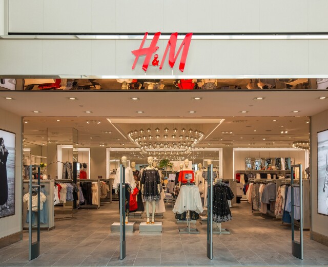 В Уфе заново открылись магазины H&M